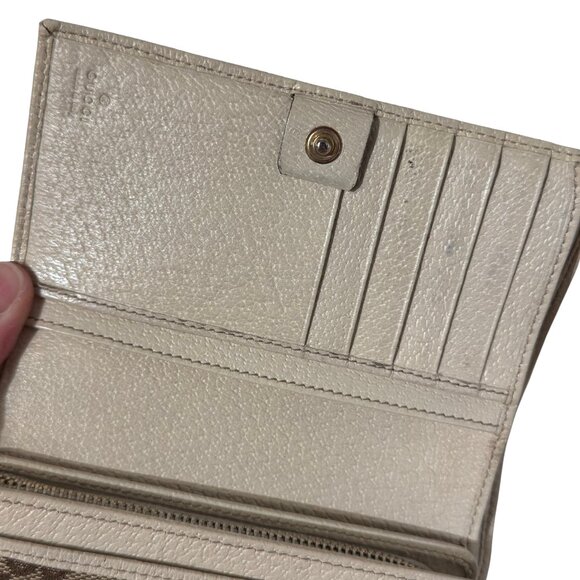 Gucci GG Canvas Wallet - Picture 6 of 9